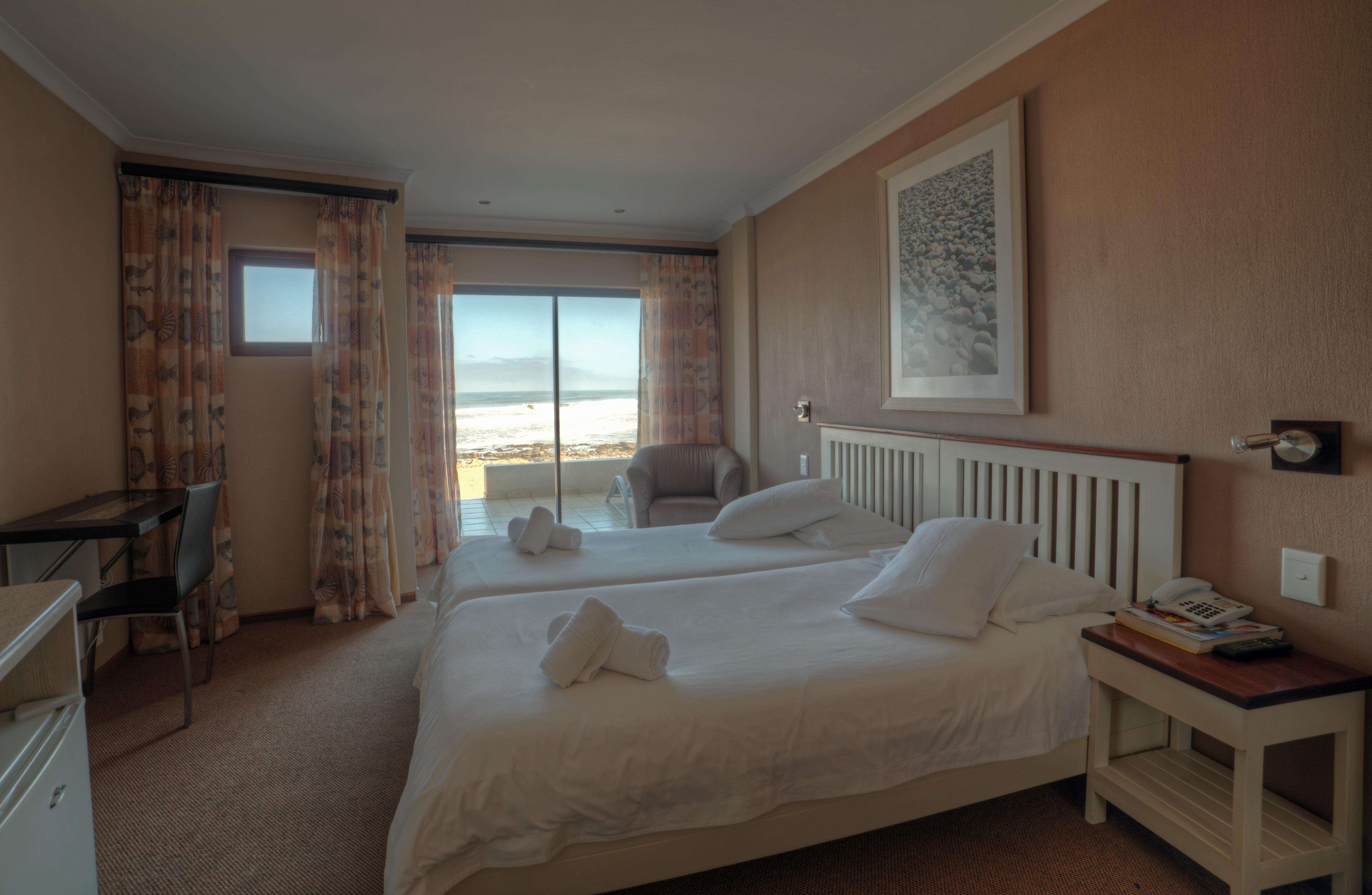 Beach Lodge Свакопмунд Экстерьер фото